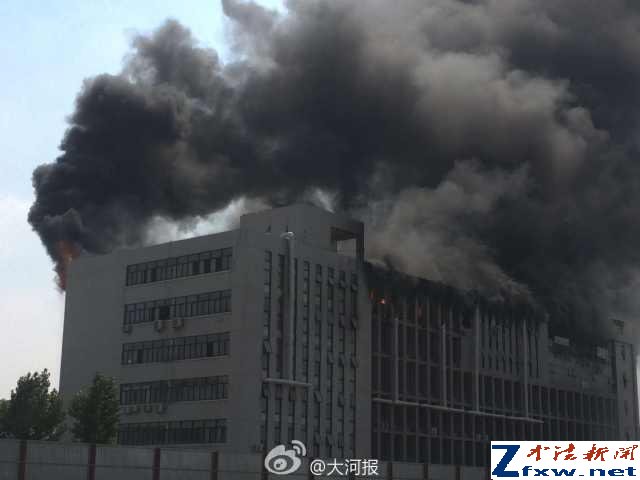 郑州一服装厂爆炸火势被控制 火灾已致6死7伤